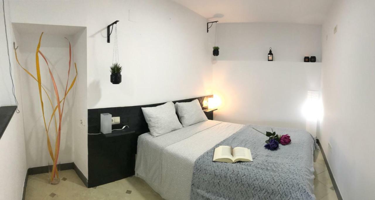Loft Arco Del Cristo. Lägenhet Caces Exteriör bild