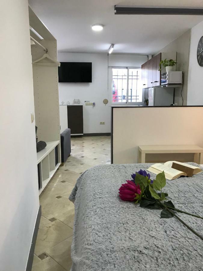 Loft Arco Del Cristo. Lägenhet Caces Exteriör bild